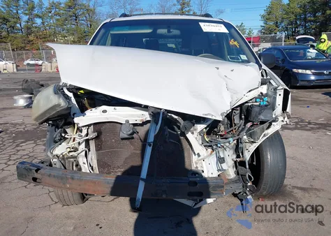 2004 Toyota Sienna Xle z USA, uszkodzony, nr VIN 5TDZA22C84S095837